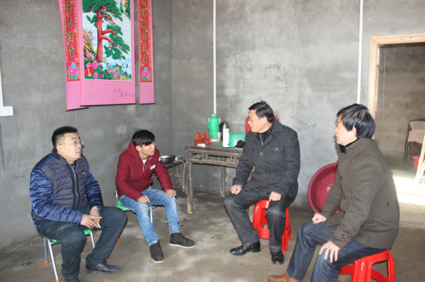 市台联积极开展春节慰问活动